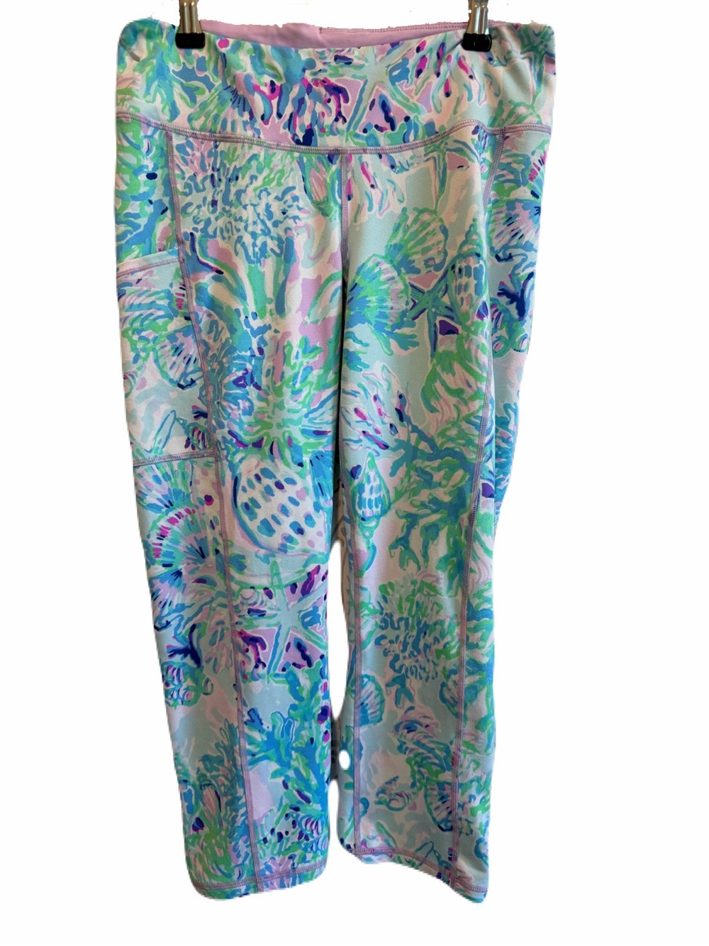 Lilly Pulitzer Luxletic Athletic Weekender Crop Amethyst Tin Medium